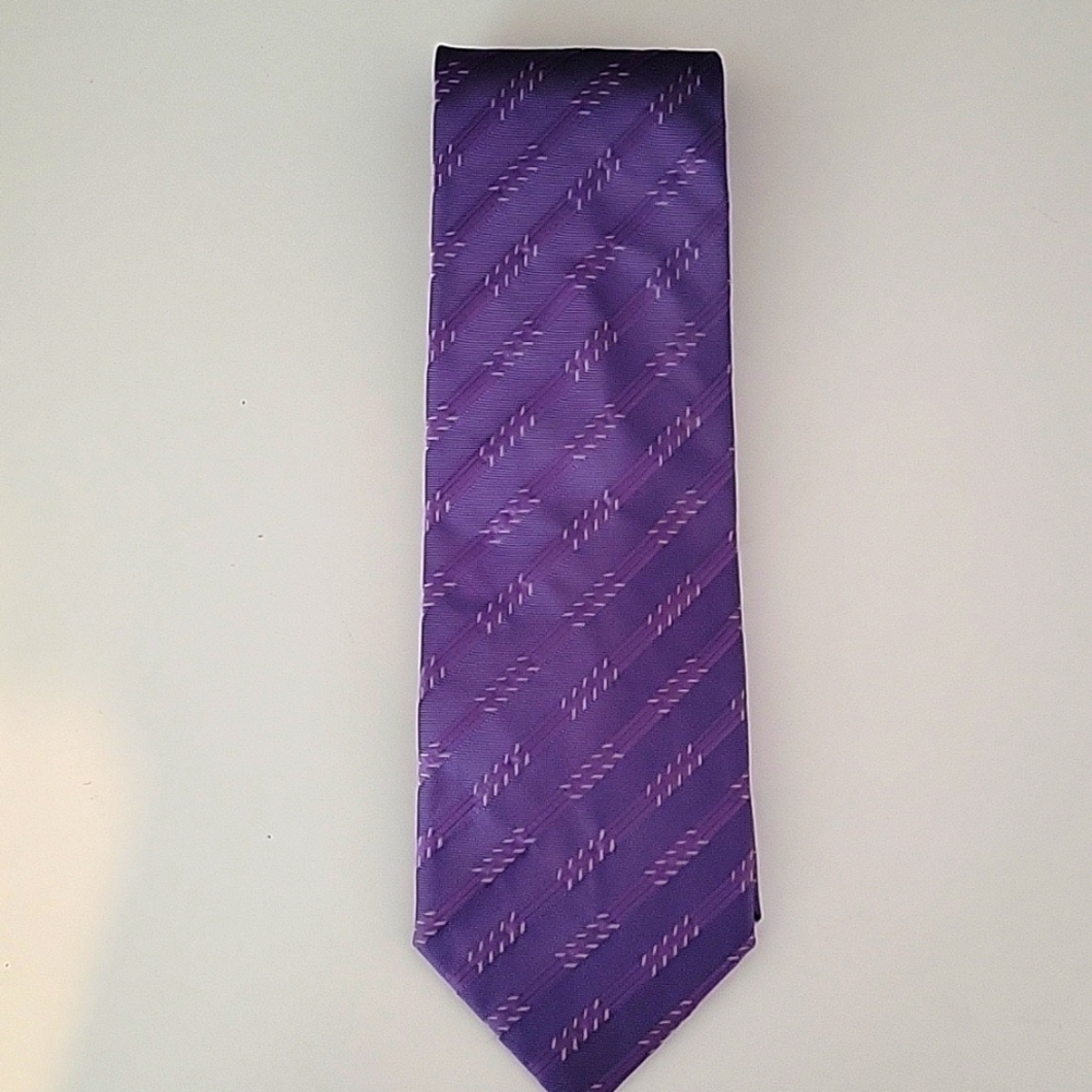 Georgio Armani Silk Necktie, Italian, Men’s, Lavender